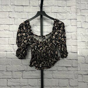 NWT - Urban Outfitters Cropped Blouse